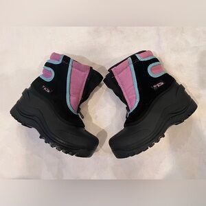 Granite Peak Kids Snow Boots size 11/12 Waterproof, black and pink colors